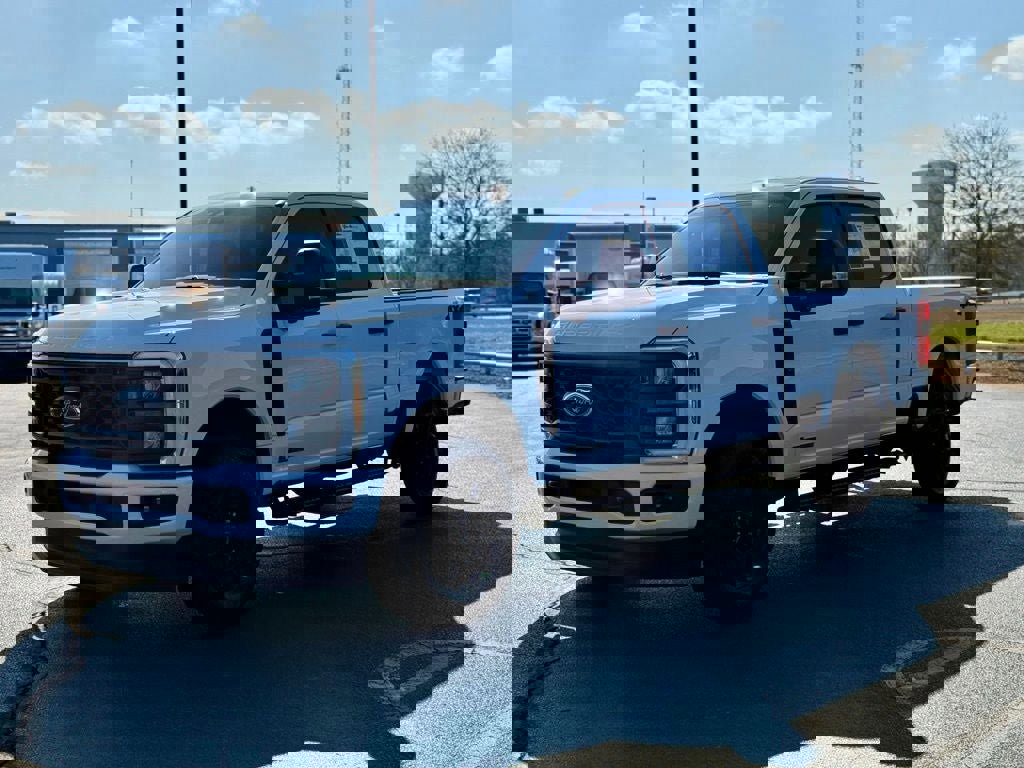 Certified 2024 Ford F250 XL w/ STX Appearance Package image 5