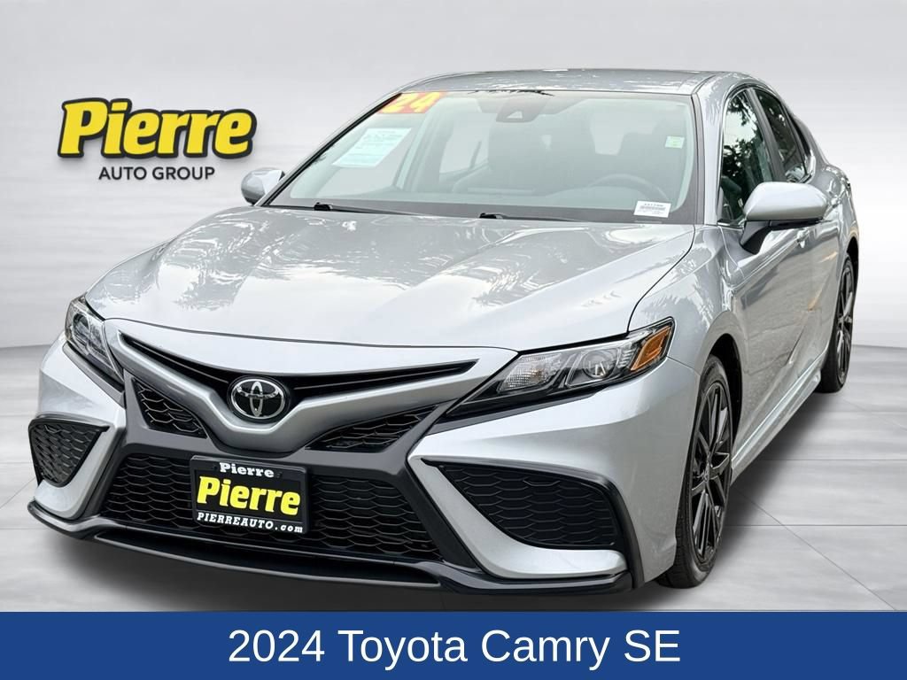 Used 2024 Toyota Camry SE w/ Cold Weather Package