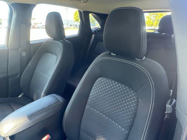 Certified 2023 Ford Escape Active w/ Tech Pack #1 AWD/4WD image 4
