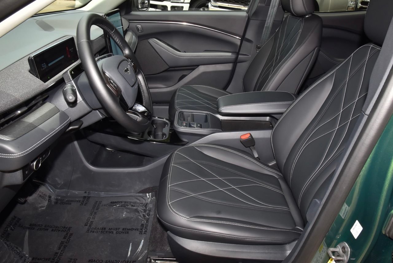 Certified 2025 Ford Mustang Mach-E Select AWD/4WD image 13