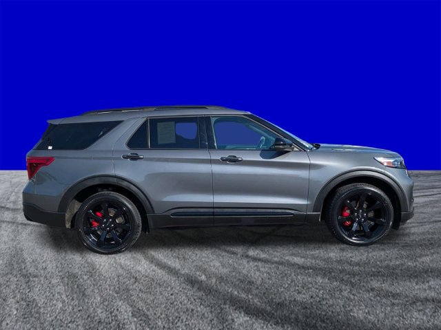 Certified 2024 Ford Explorer ST w/ Equipment Group 401A AWD/4WD image 3
