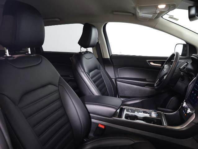 Certified 2024 Ford Edge SEL w/ Convenience Package image 9