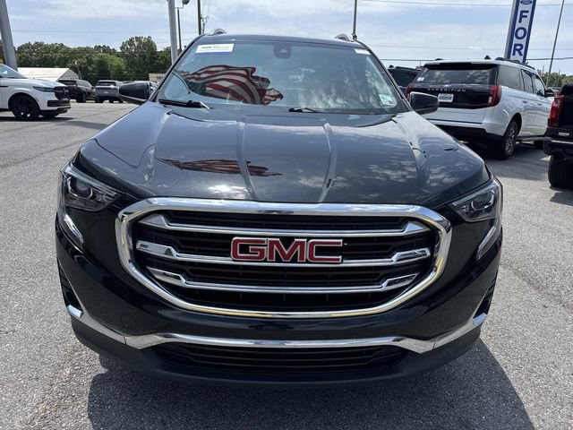 Used 2021 GMC Terrain SLT FWD image 2