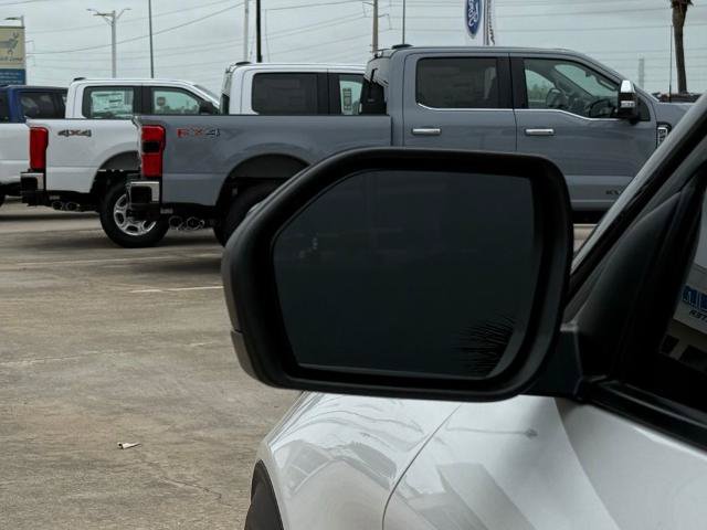 Certified 2024 Ford Explorer XLT RWD image 13