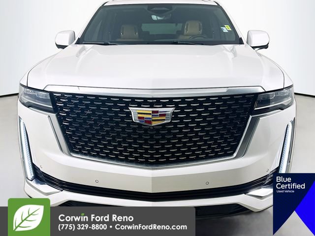 Used 2022 Cadillac Escalade Premium Luxury AWD/4WD image 2