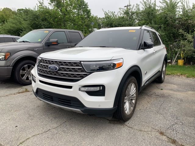 Certified 2024 Ford Explorer King Ranch w/ Technology Package AWD/4WD image 4
