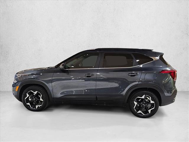 Used 2026 Kia Seltos EX FWD image 8
