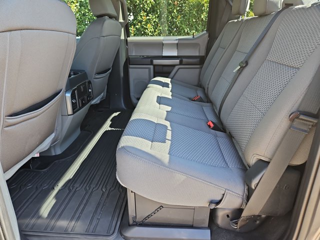 Certified 2022 Ford F250 XLT w/ XLT Premium Package AWD/4WD image 19