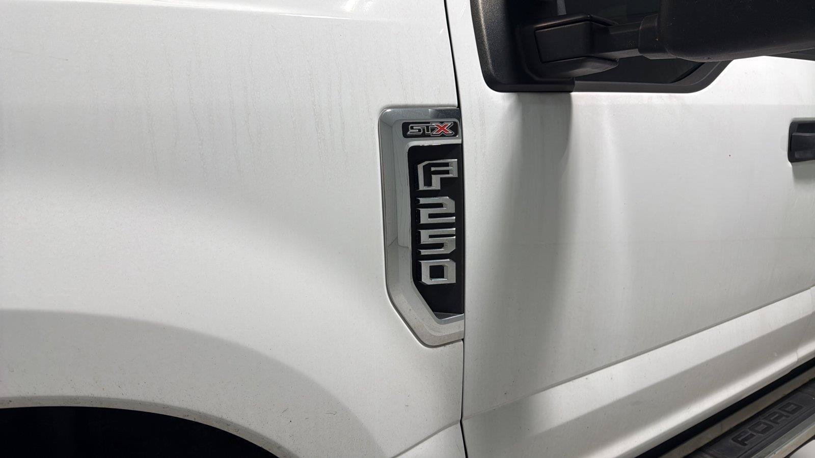 Certified 2022 Ford F250 XL w/ STX Appearance Package AWD/4WD image 30