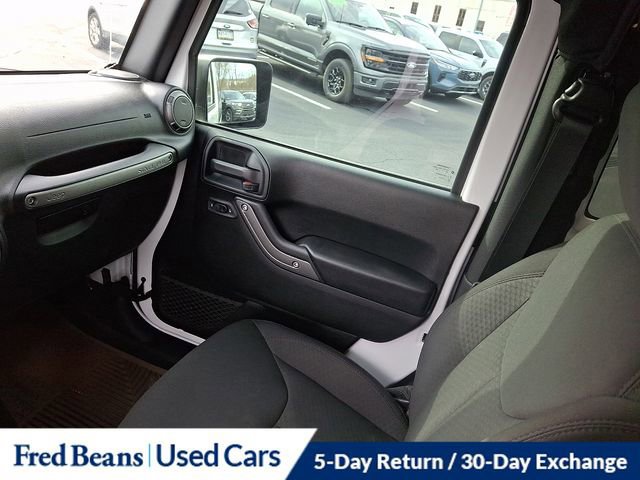 Used 2018 Jeep Wrangler Sport image 16