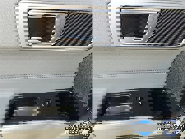 Certified 2023 Ford Explorer XLT w/ Equipment Group 202A image 27