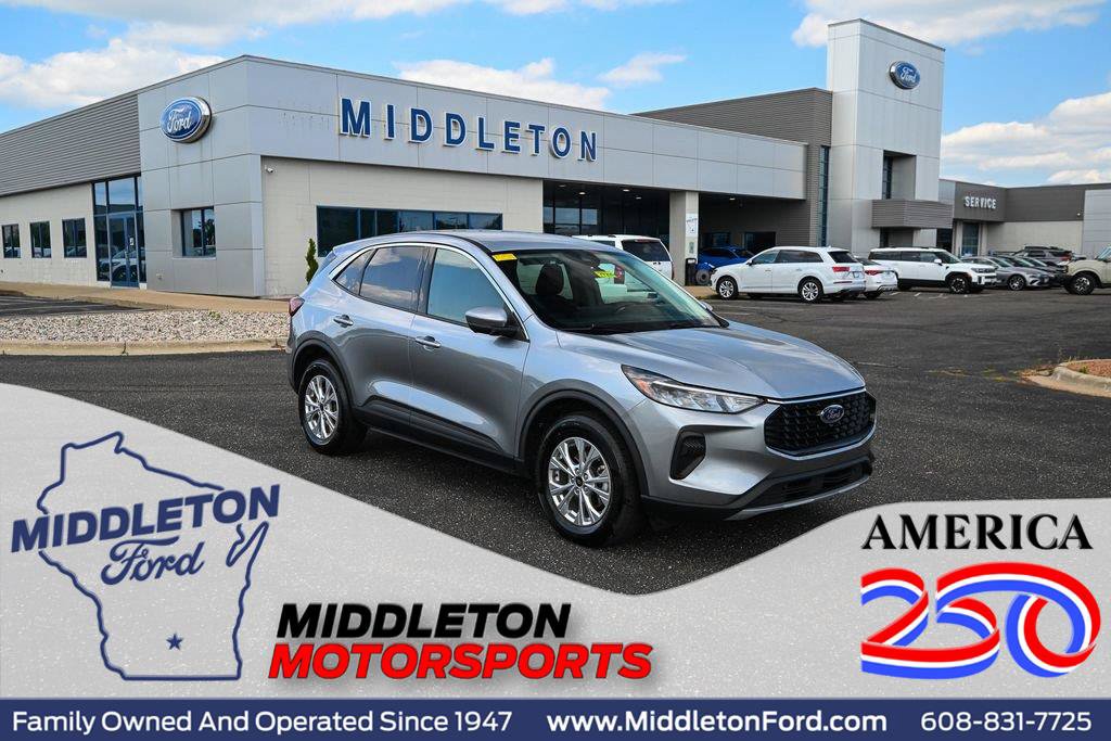 Certified 2023 Ford Escape Active w/ Tech Pack #2 AWD/4WD image 1