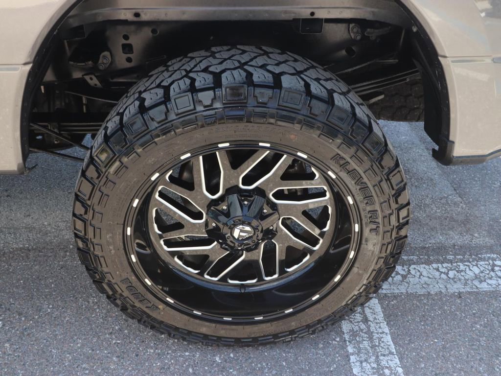 Certified 2022 Ford F250 Lariat w/ Lariat Value Package AWD/4WD image 16