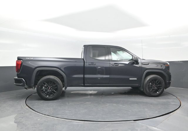 Used 2024 GMC Sierra 1500 Elevation AWD/4WD image 3