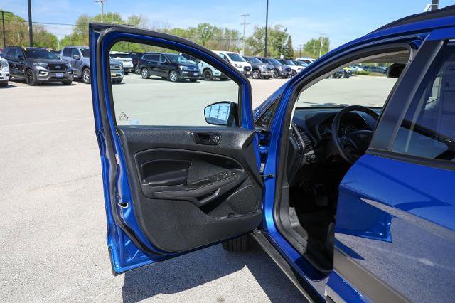 Certified 2022 Ford EcoSport SES w/ Interior Protection Package AWD/4WD image 18
