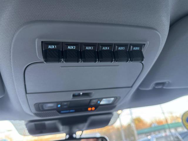 Certified 2023 Ford F350 XLT w/ Tremor Off-Road Package image 25