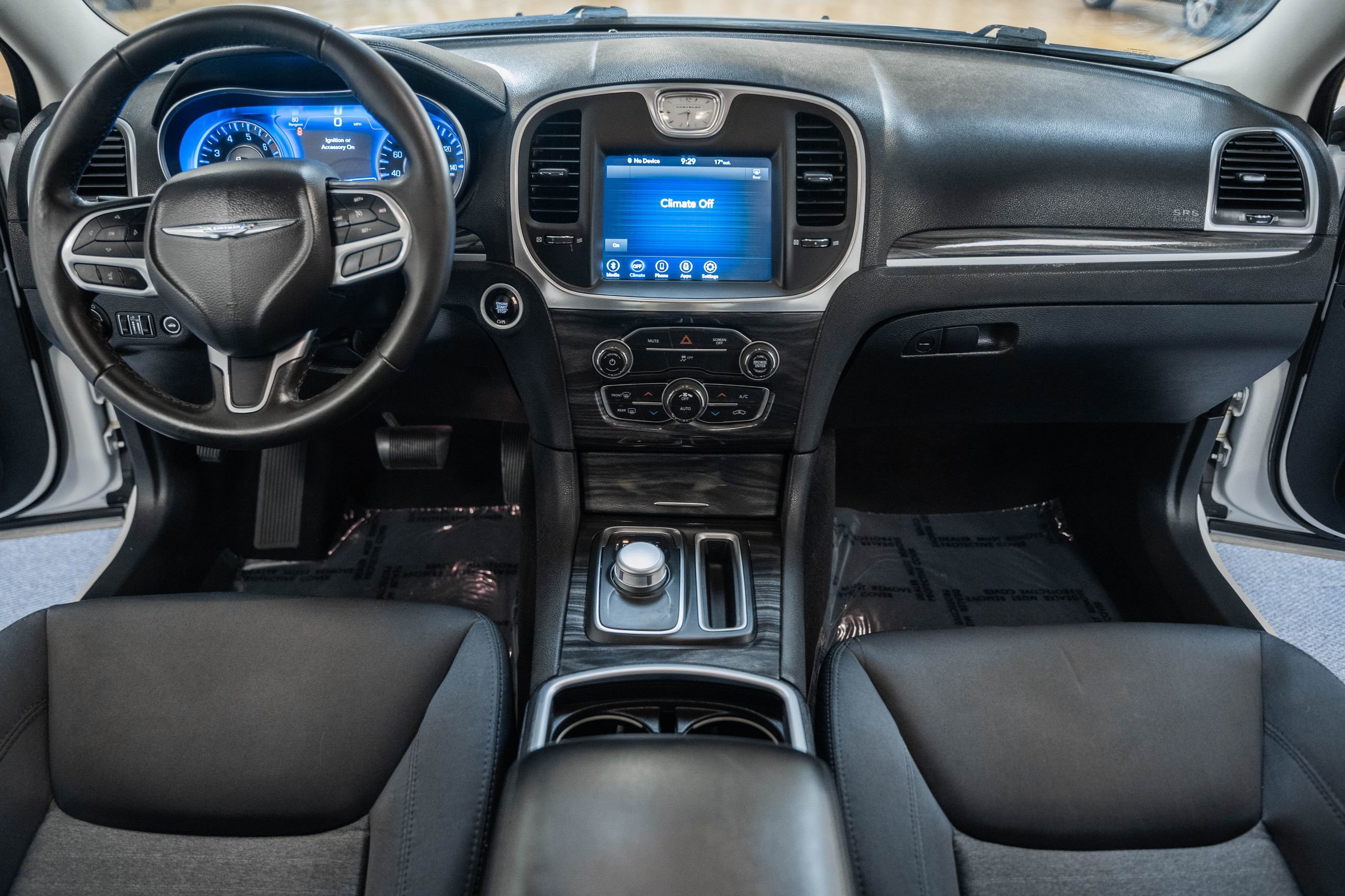 Used 2021 Chrysler 300 Touring w/ Sport Appearance Package image 23