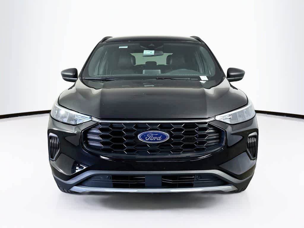 Certified 2025 Ford Escape ST-Line FWD image 6