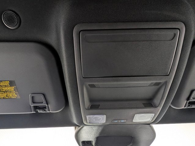 Certified 2025 Ford Escape ST-Line w/ Cold Weather Package FWD image 7