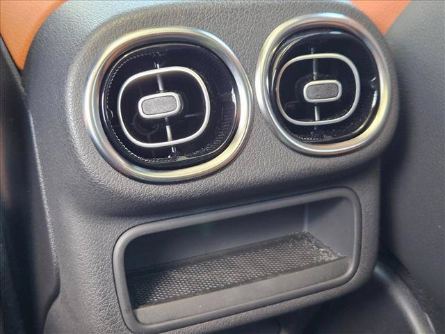 Used 2023 Mercedes-Benz GLC 300 4MATIC image 17
