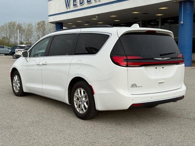 Used 2022 Chrysler Pacifica Touring-L FWD video 3
