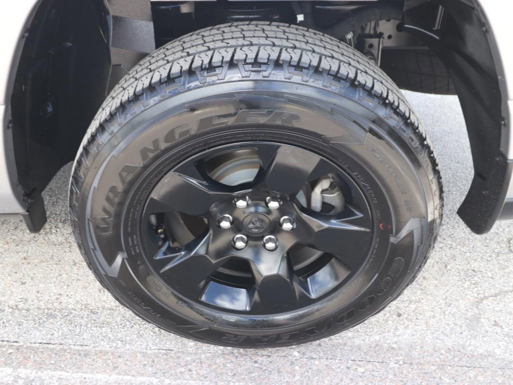 Used 2025 RAM 1500 Tradesman w/ Night Edition image 17