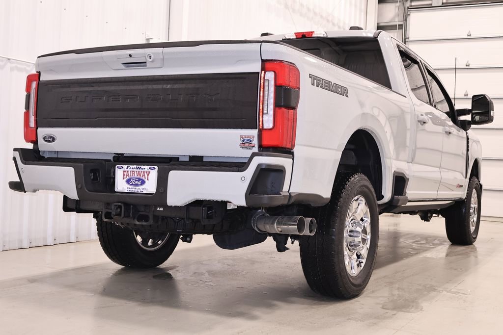 Certified 2025 Ford F250 Platinum w/ Tremor Off-Road Package AWD/4WD image 10