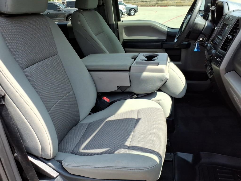 Certified 2020 Ford F250 XL w/ STX Appearance Package AWD/4WD image 5