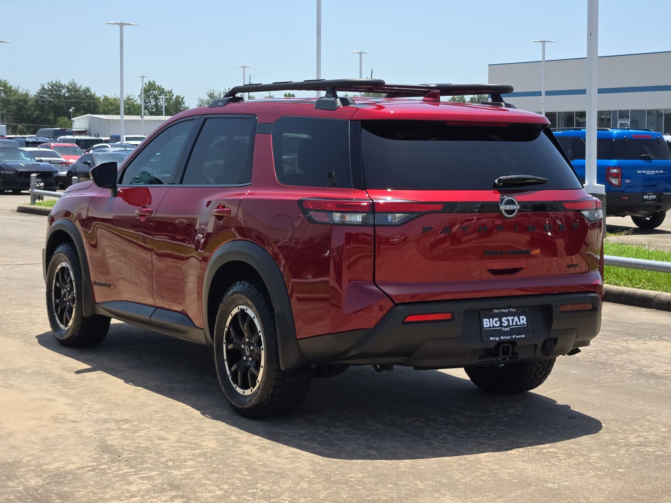 Used 2025 Nissan Pathfinder Rock Creek AWD/4WD image 7