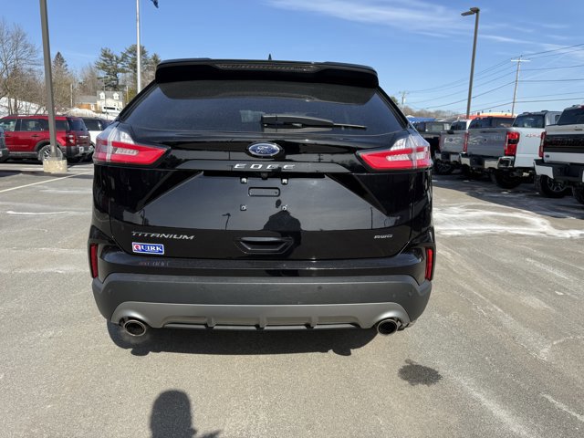 Certified 2024 Ford Edge Titanium image 4