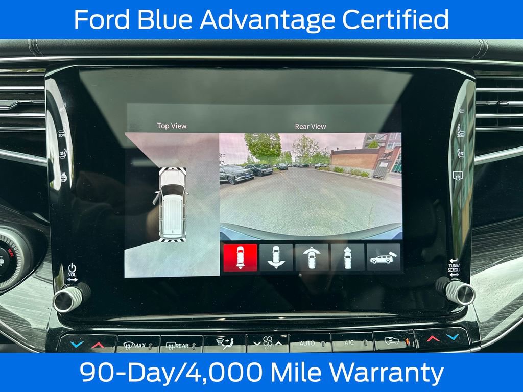 Used 2022 Jeep Wagoneer Series III w/ Premium Group I AWD/4WD image 22