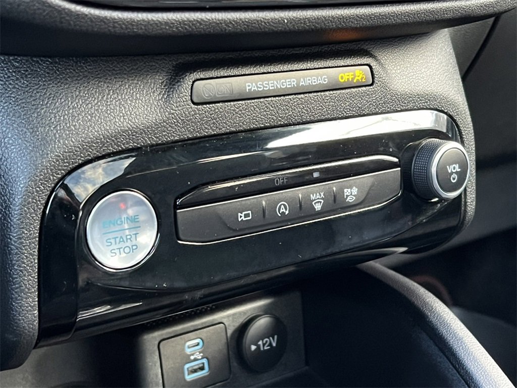 Certified 2023 Ford Escape ST-Line Select w/ Tech Pack #2 image 24