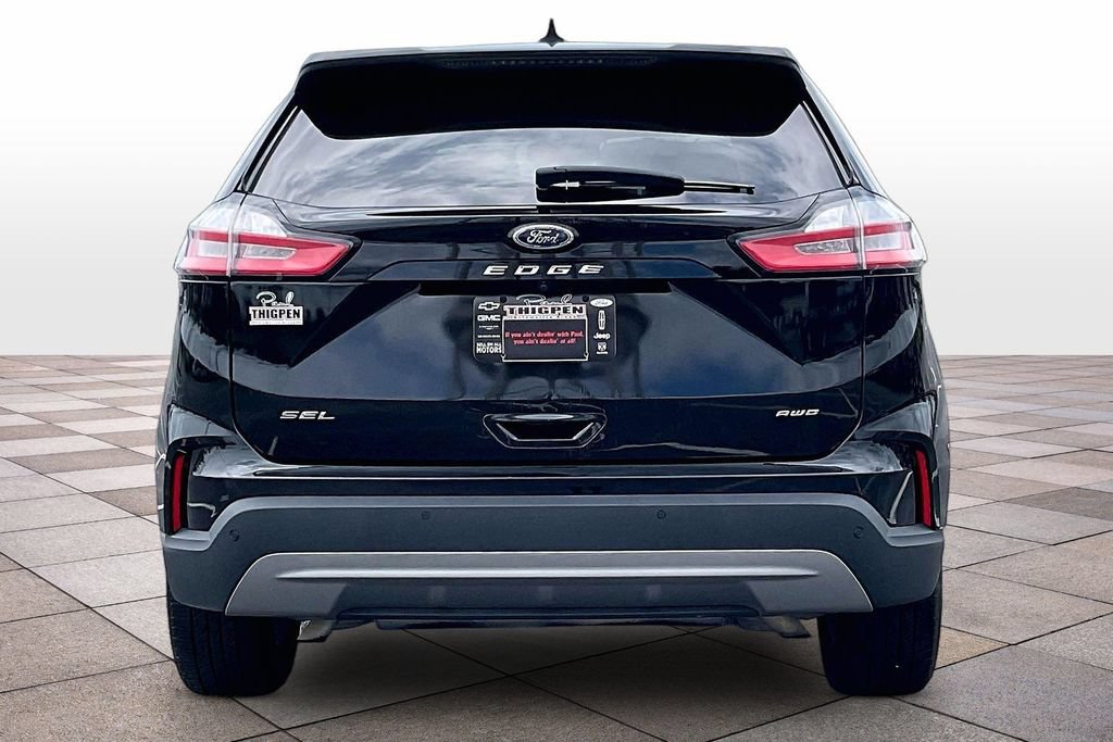 Certified 2021 Ford Edge SEL w/ Cargo Accessory Package AWD/4WD image 4