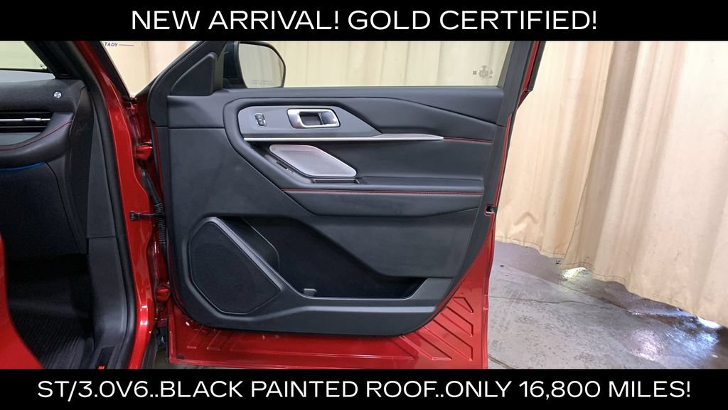 Certified 2025 Ford Explorer ST w/ Sun And Sound Package AWD/4WD image 10