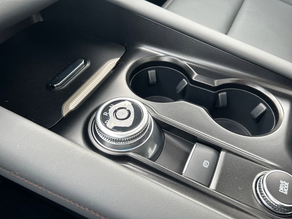 Certified 2025 Ford Explorer Active w/ Active Comfort Package image 33