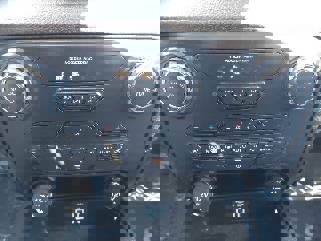 Certified 2022 Ford Ranger XLT w/ Equipment Group 301A Mid image 21