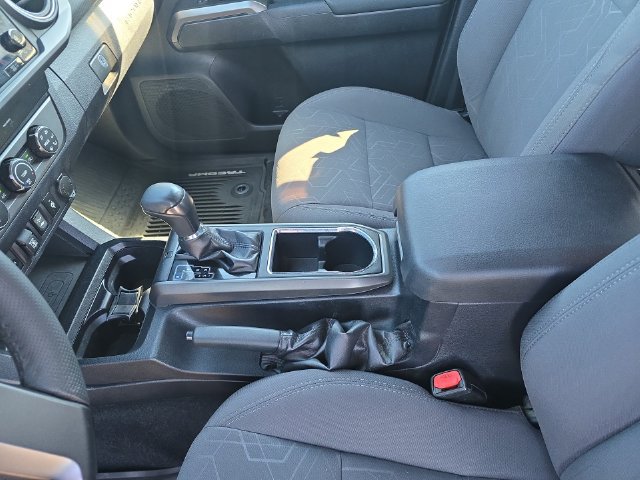 Used 2019 Toyota Tacoma TRD Sport w/ Technology Package AWD/4WD image 20