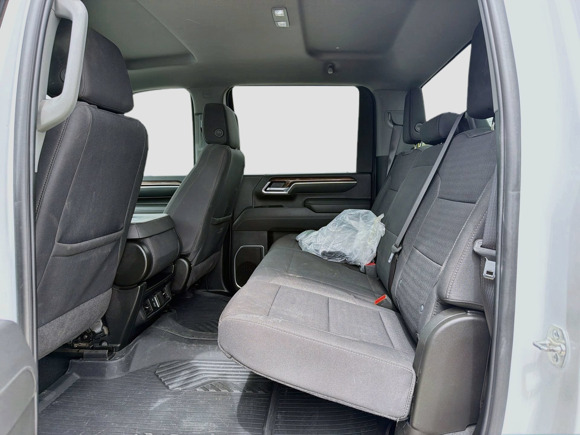 Used 2025 Chevrolet Silverado 2500 LT AWD/4WD image 25