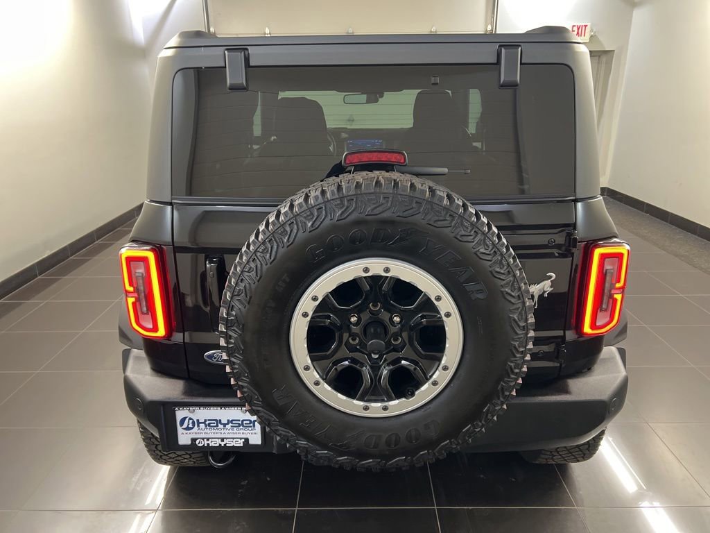 Certified 2022 Ford Bronco Outer Banks w/ Sasquatch Package AWD/4WD image 5