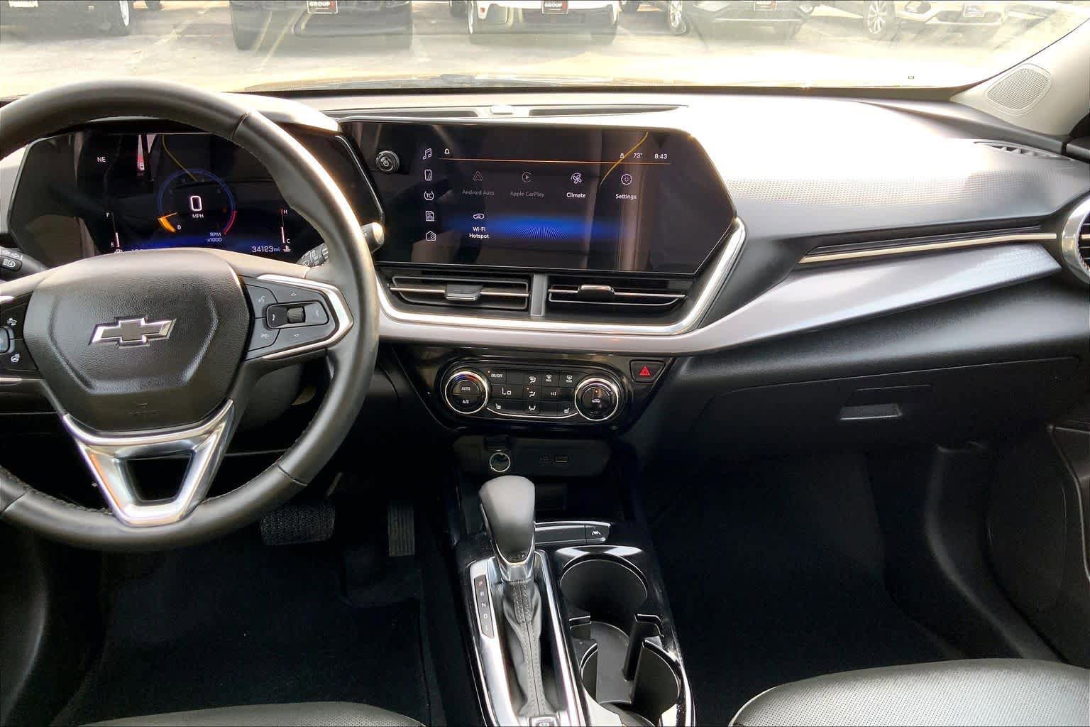Used 2025 Chevrolet Trax ACTIV w/ Driver Confidence Package FWD image 7
