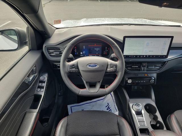 Certified 2023 Ford Escape ST-Line w/ Tech Pack #1 FWD image 13