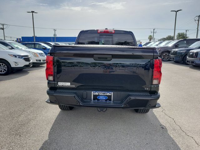 Used 2024 Chevrolet Colorado LT w/ LT Convenience Package RWD image 5