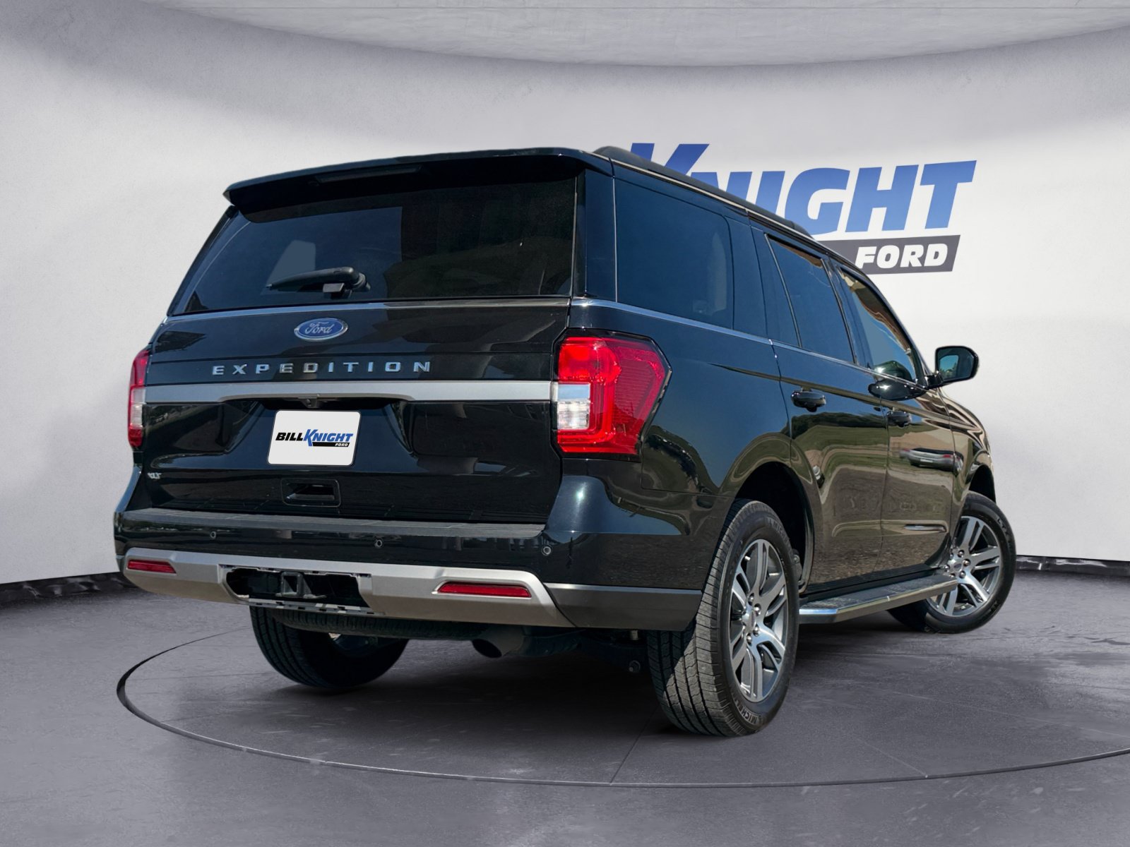 Certified 2022 Ford Expedition XLT AWD/4WD image 5