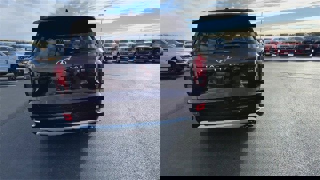 Used 2021 Hyundai Palisade Limited image 5