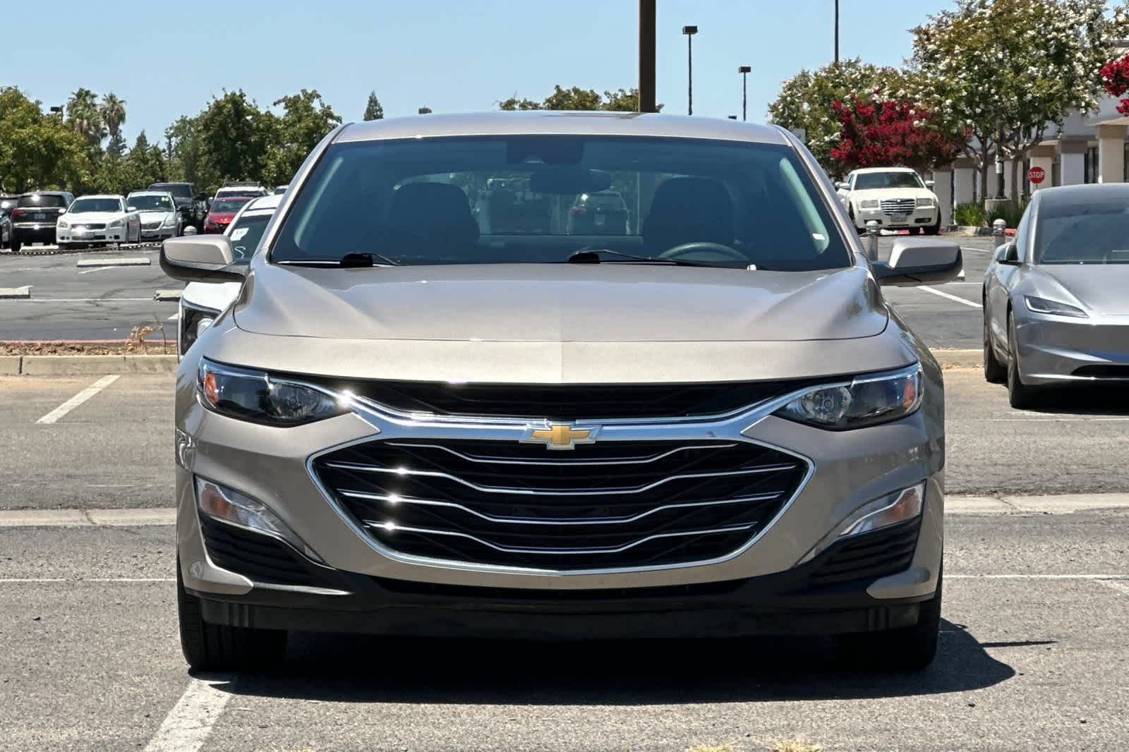 Used 2025 Chevrolet Malibu LT FWD image 10