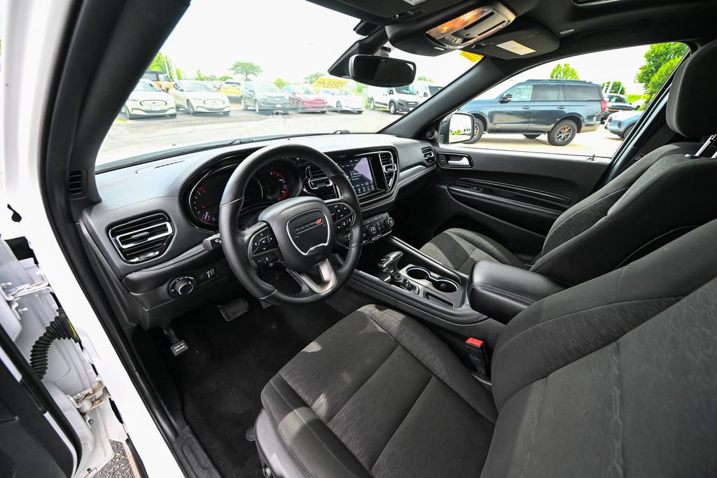 Used 2023 Dodge Durango SXT w/ Quick Order Package 2BK AWD/4WD image 17