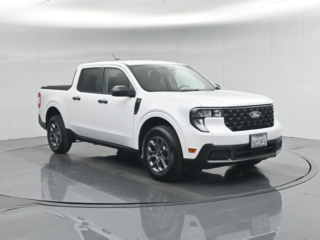 Certified 2025 Ford Maverick XLT w/ 4K Tow Package AWD/4WD image 57