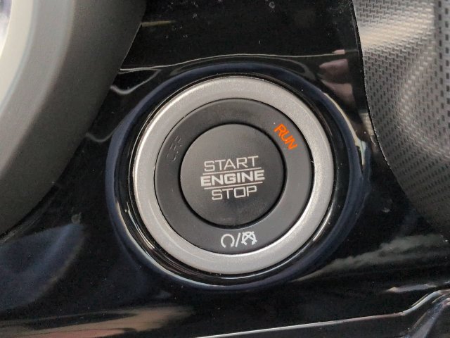 Used 2025 RAM 1500 Limited AWD/4WD image 31