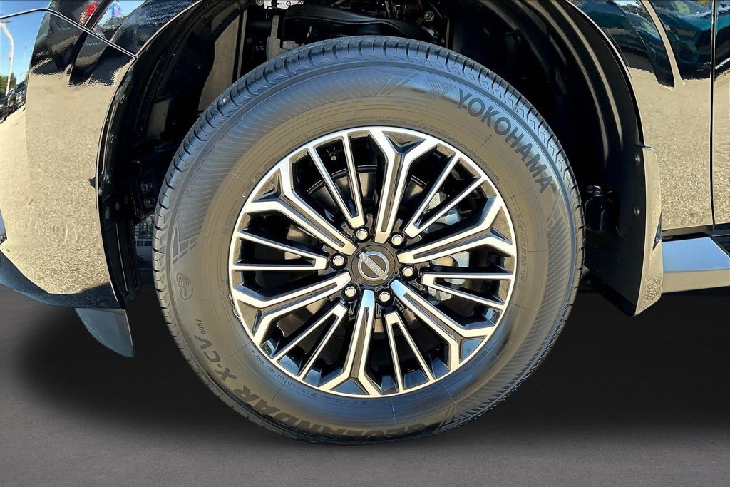 Used 2025 Nissan Armada Platinum AWD/4WD image 35