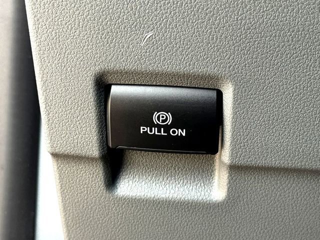 Certified 2026 Ford F250 XLT AWD/4WD image 16